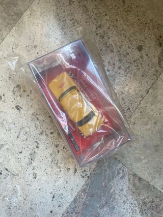 Scalextric Renault 8 TS Amarillo con luces