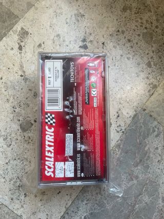 Scalextric Renault 8 TS Amarillo con luces