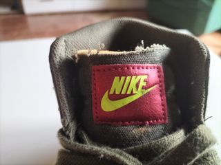 Zapatillas Nike Mujer Talla 39 Verde Oliva y Amari