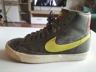 Zapatillas Nike Mujer Talla 39 Verde Oliva y Amari
