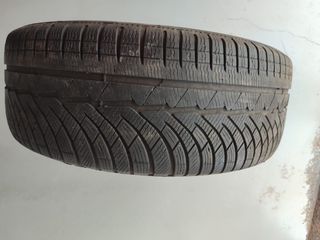 Llanta original 18 pulgad 5x100, Neumáticos 245/50