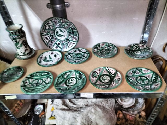 Albarelo + 9 Tazas + 11 Platos Teruel Punter