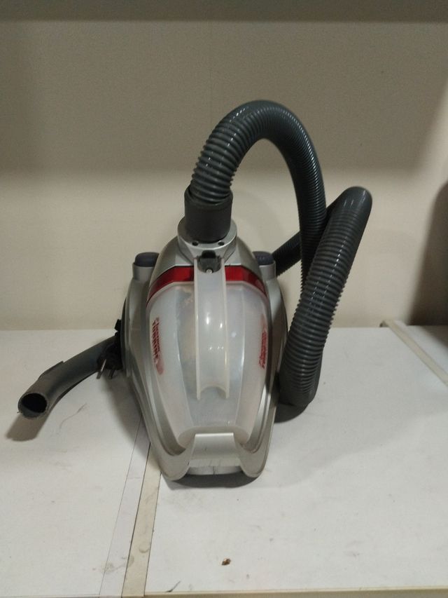 Aspiradora Ciclónica 1400W