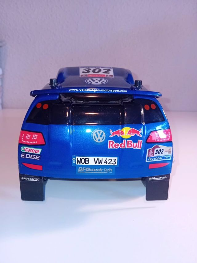 Auto Volkswagen 302 Red Bull RC