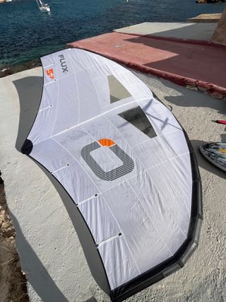 Ozone Flux v1 5.7m wingfoil
