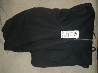 Sudadera con capucha Kiabi negra Talla 6XL