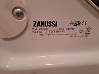 Secadora Zanussi ZTA235 - Carga 6kg