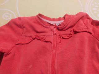 Sudadera niña 4-6 años coral con volantes