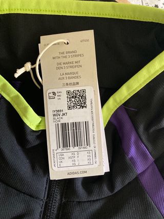 Cortavientos Adidas Negra y Morada F50