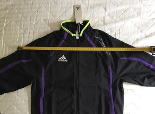 Cortavientos Adidas Negra y Morada F50