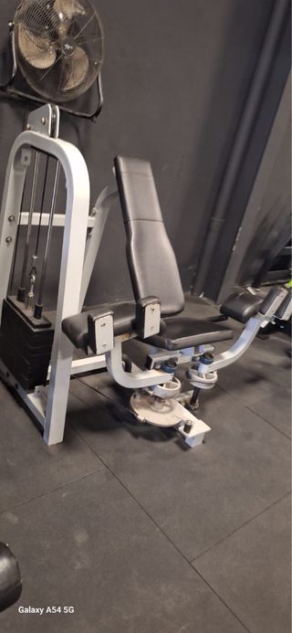Máquina de abductores adan sport