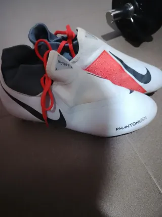 Botas de fútbol Nike Phantom VSN