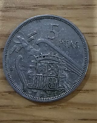 Moneda 5 Pesetas 1957 Estrella 70