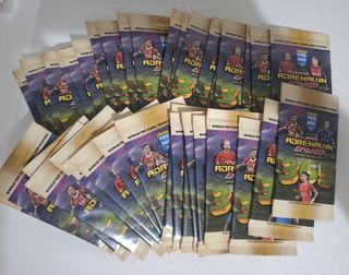 LOTE 38 SOBRES ADRENALYN 365 2025 FIFA 365