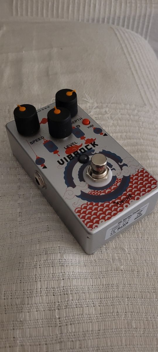 Pedal Guitarra/Bajo VIBROCK