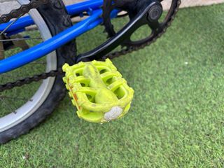 Bicicleta infantil azul B-TWIN