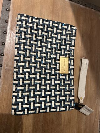 Bolso Clutch Bimba y Lola Tejido