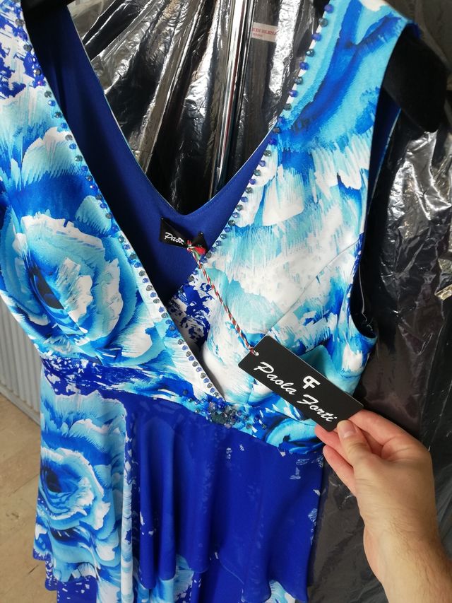 Abito elegante fantasia floreale blu e bianco