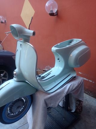 Restauro Vespa d'epoca