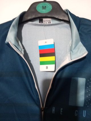 Chaqueta ciclista azul