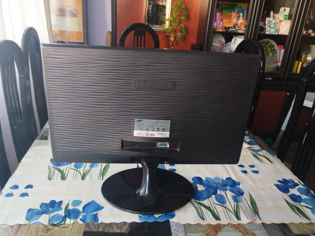 Pantalla Samsung SyncMaster S22B150N
