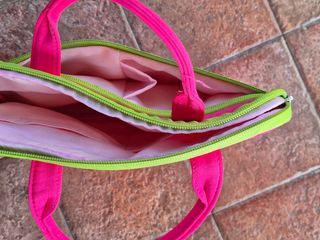 Borsa porta tablet fucsia e lime