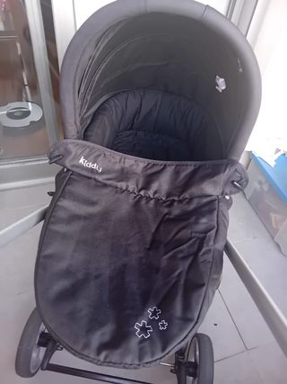 Silla de paseo Kiddy capazo y silla
