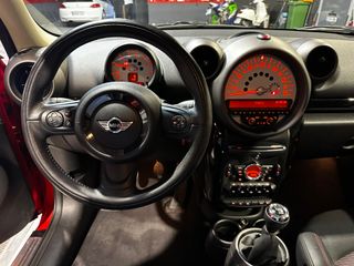 MINI Countryman 1.6 COOPER D 