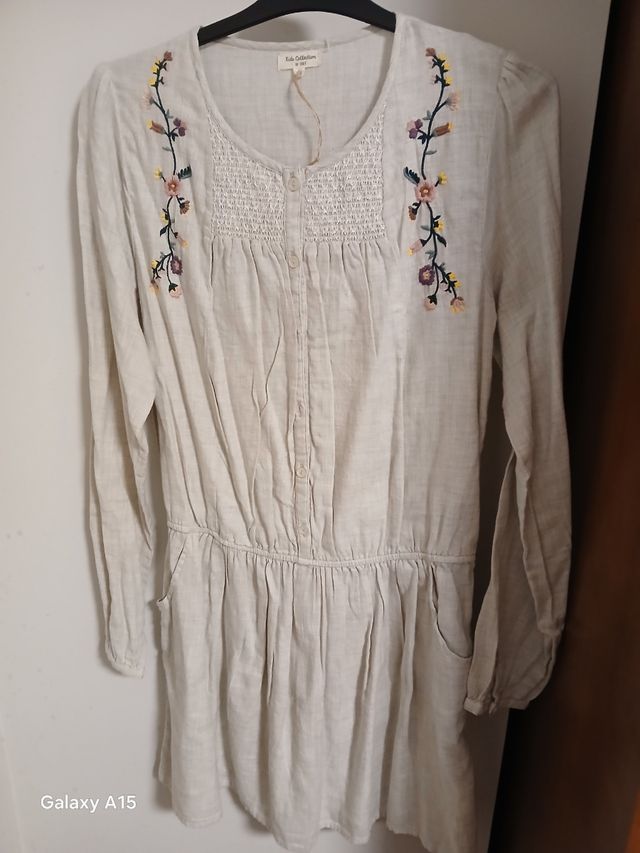 Vestido niña Kids Collection beige bordado