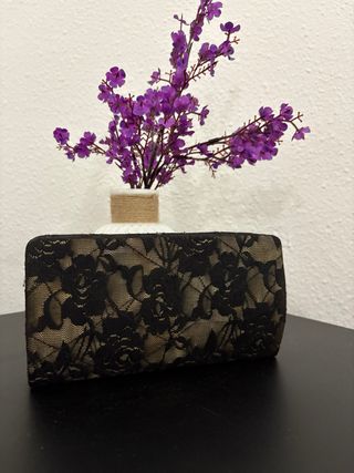 Bolso negro encaje beige