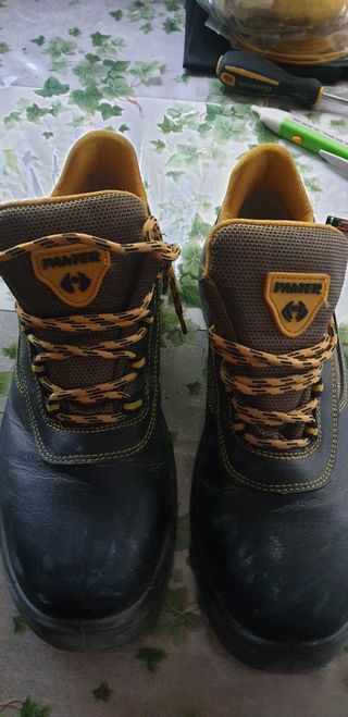 Zapatos Panter 44y Workteam Talla 44
