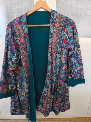 Kimono reversible estampado floral
