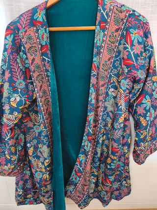 Kimono reversible estampado floral