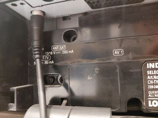 Televisor Loewe Negro