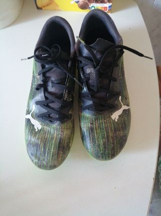 Botas de fútbol Puma talla 41