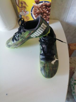 Botas de fútbol Puma talla 41