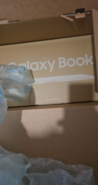 Portátil Samsung Galaxy Book5 360 nuevo precintado