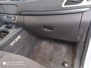 GUANTERA RENAULT SCENIC III (JZ)
