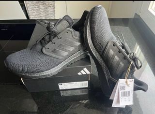 Adidas Ultraboost 20 - Talla 42 2/3 - Negro