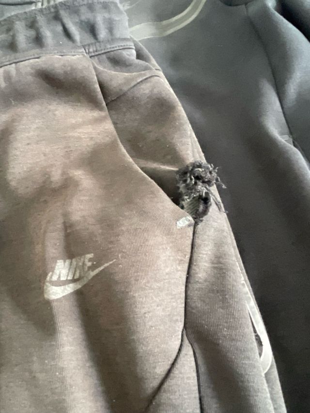 Conjunto Nike Tech Negro