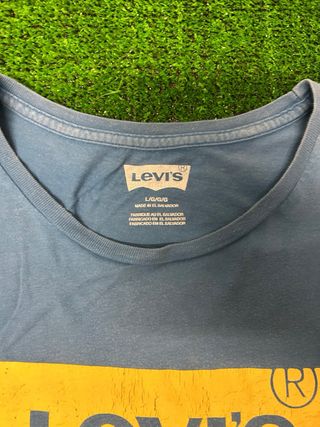 Camiseta Levi’s Azul Vintage Logo Amarillo Desgastado Streetwear Y2K