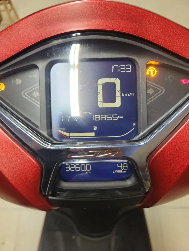 Honda SH350 Scoopy 2021 granate Mate