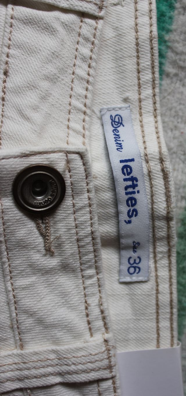 Shorts blancos Lefties