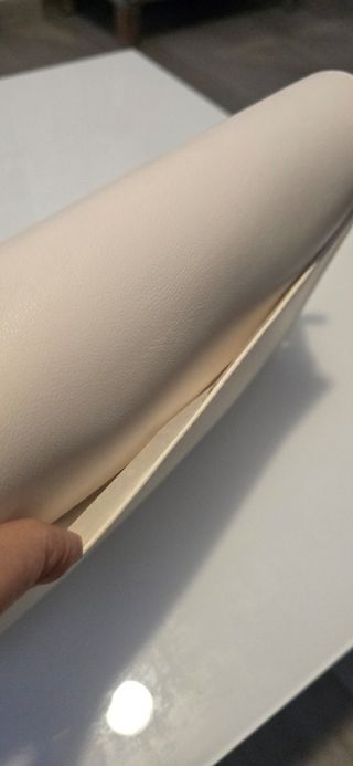 Bolso Calvin Klein blanco y plateado