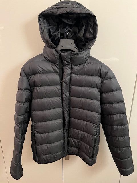 Piumino uomo verde oliva scuro (HOX)