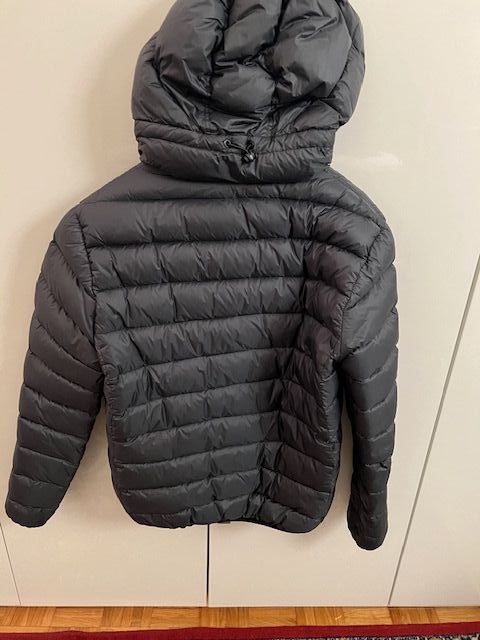 Piumino uomo verde oliva scuro (HOX)