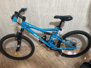 Bicicleta Rockrider azul