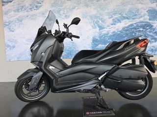 Yamaha Xmax 300