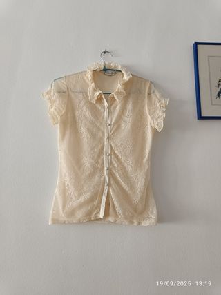 Camisa Cortefiel encaje talla S cruda