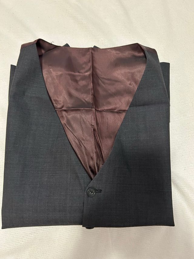 Chaleco de vestir hombre gris